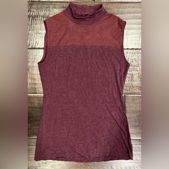 Bailey 44 Maroon Mock Neck Mesh Sleeveless Top Small - Picture 2 of 5